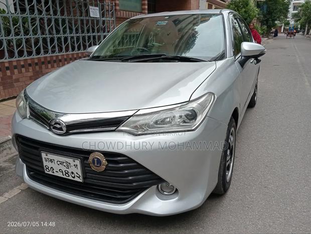 Toyota Axio 2015 Silver