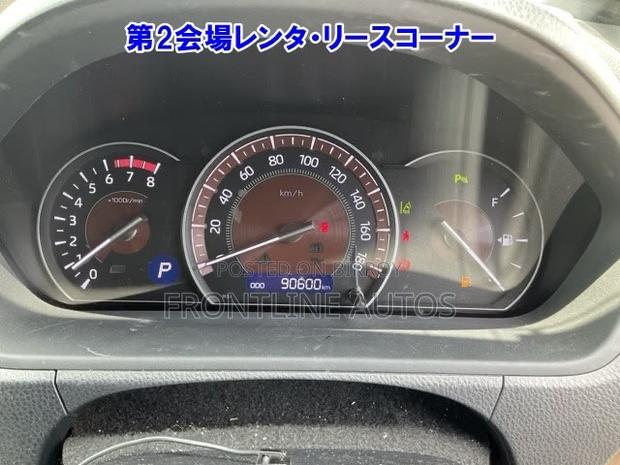 New Toyota Esquire 2.0 AWD (7 Seater) 2021 Black
