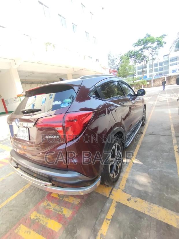 Honda Vezel 1.5 2WD 2014 Maroon