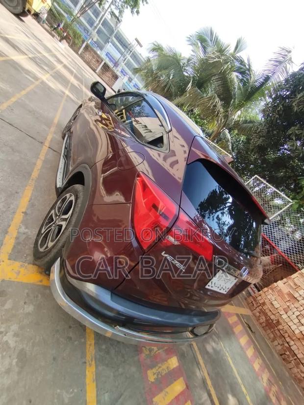 Honda Vezel 1.5 2WD 2014 Maroon