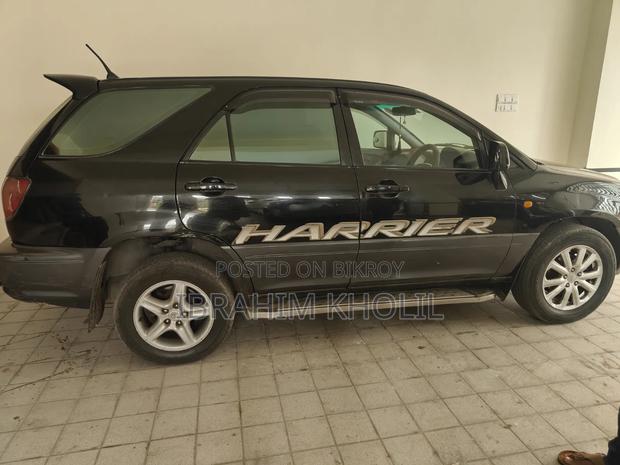 Toyota Harrier 1999 Black