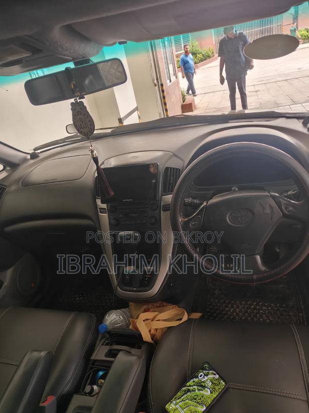 Toyota Harrier 1999 Black