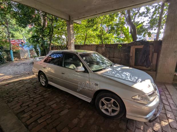 Toyota Carina 1998 Silver