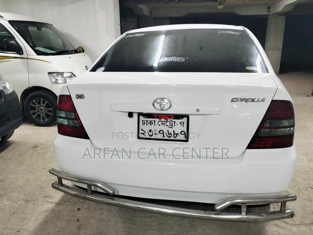 Toyota Corolla 2003 White