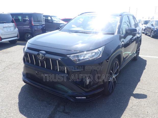 Toyota RAV4 2021 Black