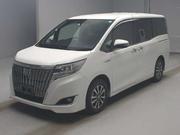 Toyota Esquire 1.8 FWD Hybrid (7 Seater) 2021 Pearl for sale