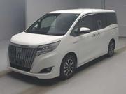 Toyota Esquire 1.8 FWD Hybrid (7 Seater) 2021 Pearl for sale