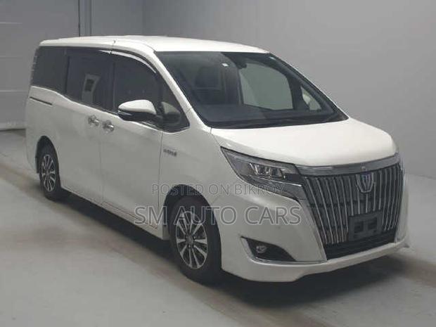 Toyota Esquire 1.8 FWD Hybrid (7 Seater) 2021 Pearl