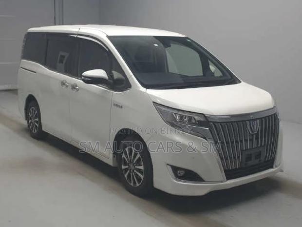 Toyota Esquire 1.8 FWD Hybrid (7 Seater) 2021 Pearl