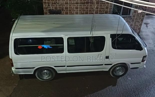 Toyota Toyoace 2004 White