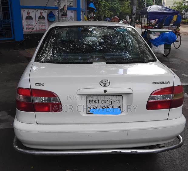 Toyota Corolla 1.6 Sedan 1997 White