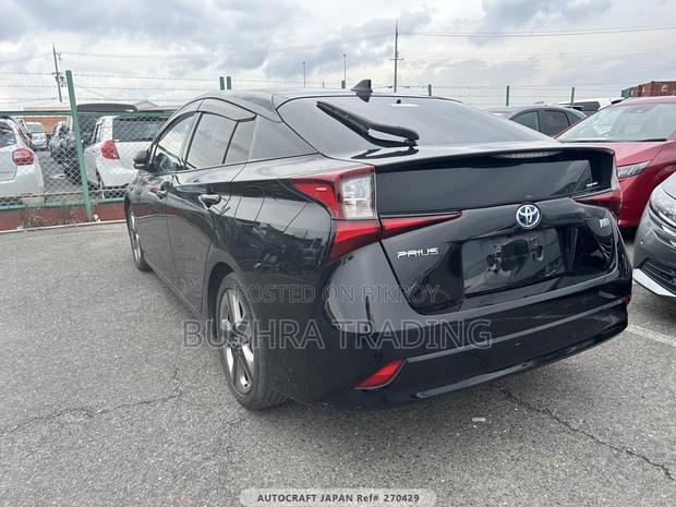Toyota Prius Limited 2021 Black