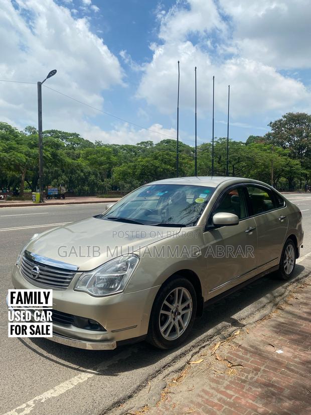 Nissan Bluebird Sylphy 2006 Gold