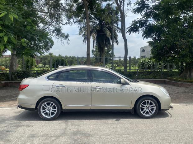 Nissan Bluebird Sylphy 2006 Gold
