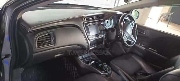 Honda Grace 2018 Silver