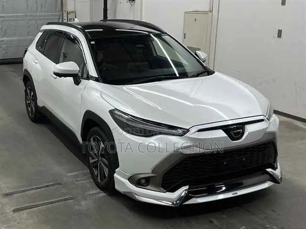 Toyota Corolla Cross 2023 Pearl