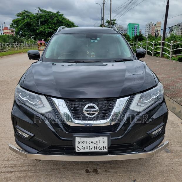 Nissan X-Trail 2018 Red