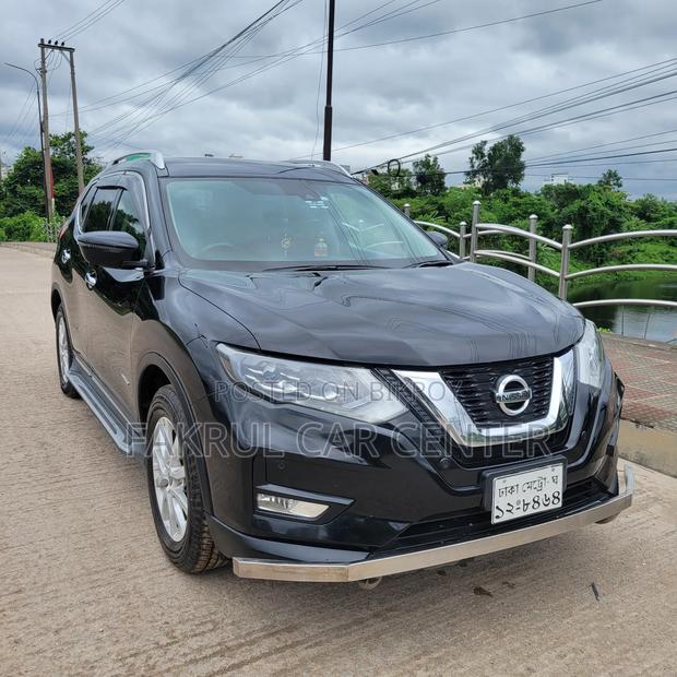 Nissan X-Trail 2018 Red