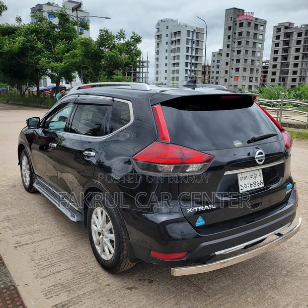 Nissan X-Trail 2018 Red