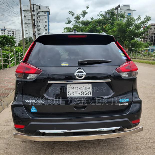 Nissan X-Trail 2018 Red