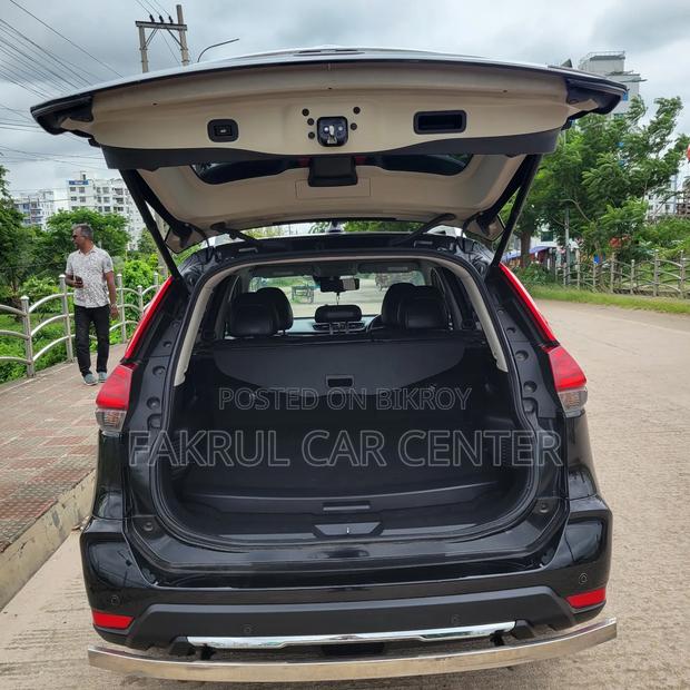 Nissan X-Trail 2018 Red
