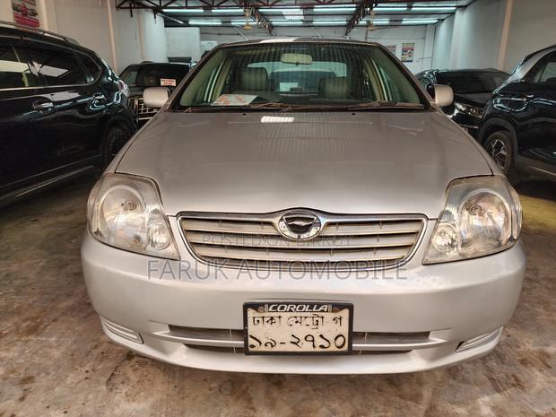 Toyota Corolla 2001 Silver