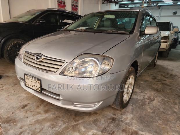 Toyota Corolla 2001 Silver