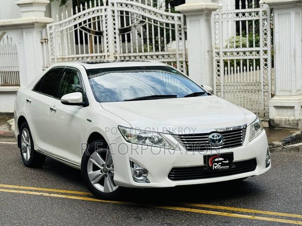 Toyota Camry 2013 Pearl