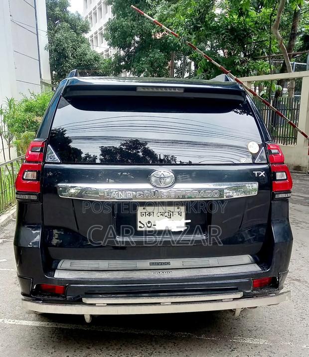 Toyota Land Cruiser Prado 2.7 I 2013 Black