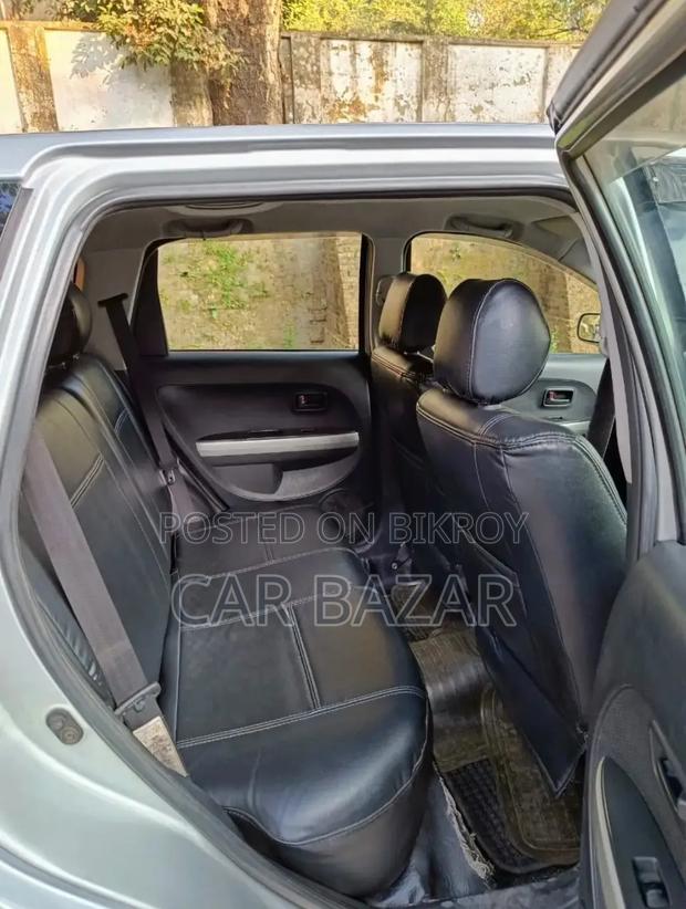 Toyota IST 2004 Silver