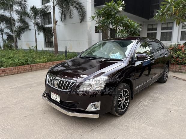 Toyota Premio 2012 Brown