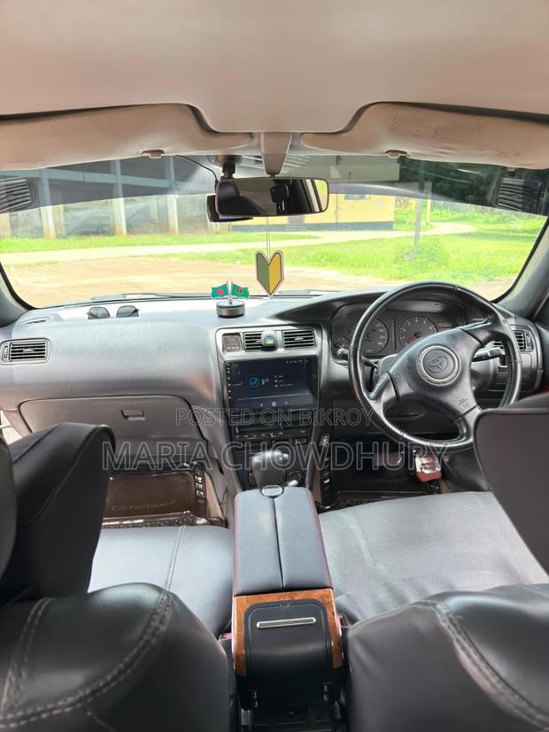 Toyota Corolla 1994 White