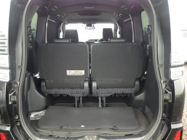 Toyota Voxy 2021 Black