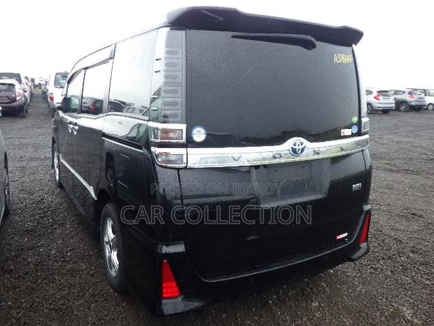 Toyota Voxy 2021 Black