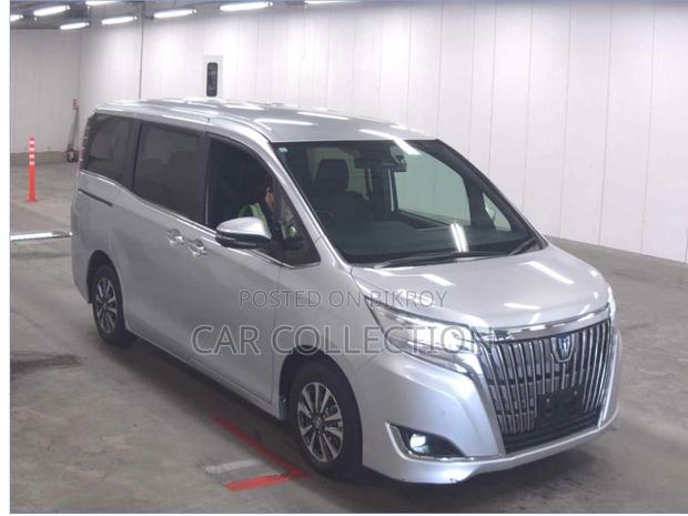 Toyota Esquire 2021 Silver