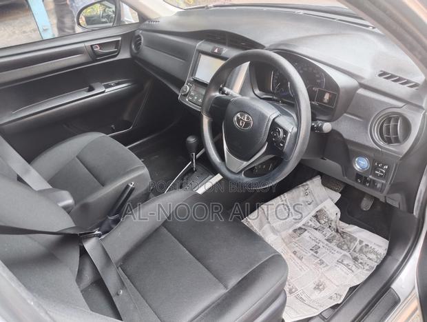 Toyota Corolla Fielder 2021 Silver