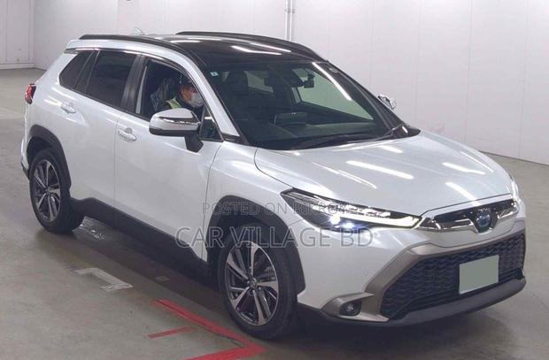 Toyota Corolla Cross 1.8 Hybrid FWD 2022 Pearl