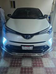 Toyota C-Hr 2017 Pearl for sale