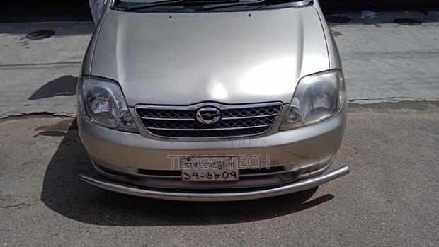Toyota Corolla 2001 Gold