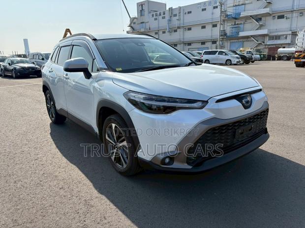 Toyota Corolla Cross 2022 Pearl