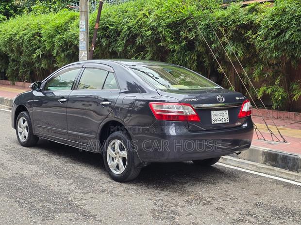 Toyota Premio 1.5 FWD 2015 Gray