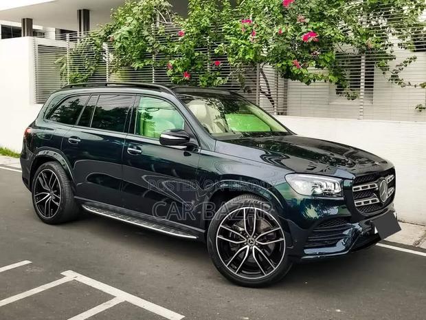 Mercedes-Benz GLS-Class GLS 400d 2021 Green