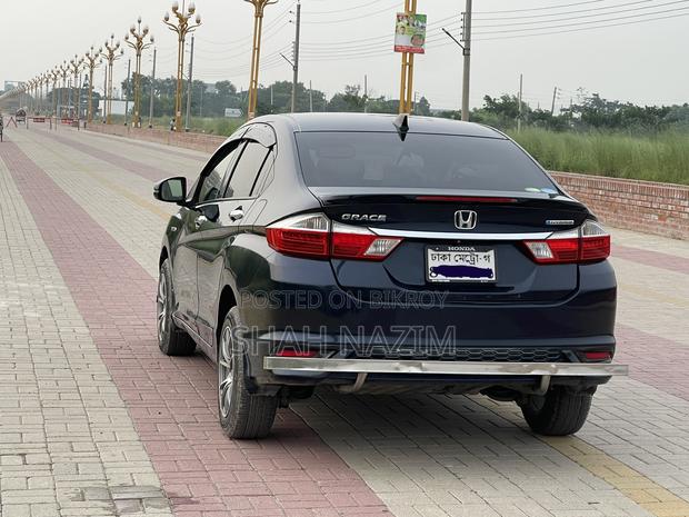 Honda Grace 1.5 Hybrid FWD 2017 Blue