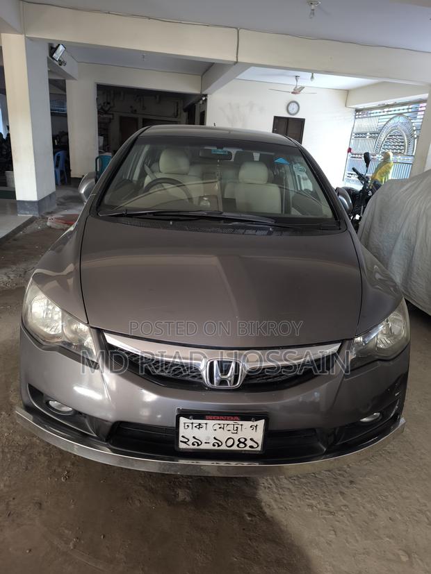 Honda Civic Hybrid 2010 Silver