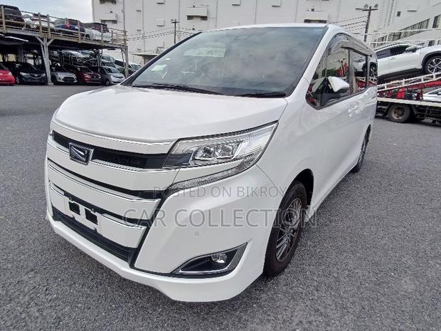 Toyota Noah 2021 Pearl