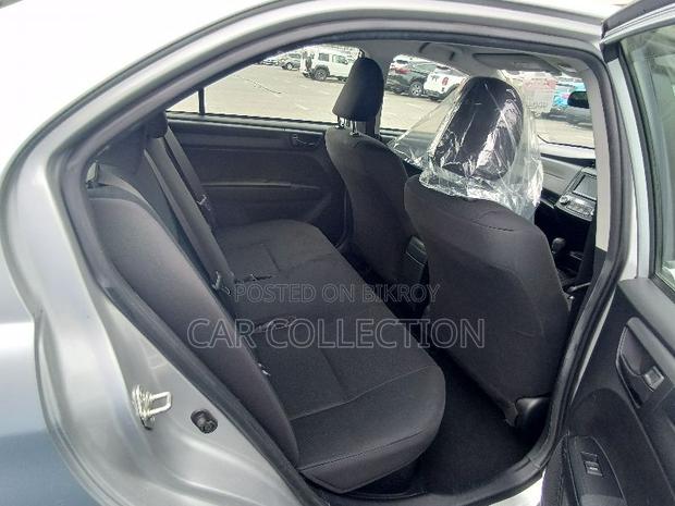 Toyota Axio 2021 Silver