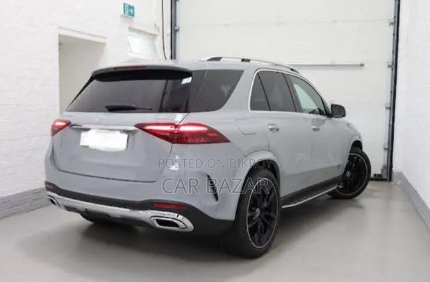 New Mercedes-Benz GLE-Class 2025 Gray