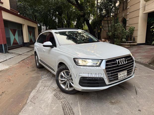 Audi Q7 2.0T Premium AWD Quattro 2017 White