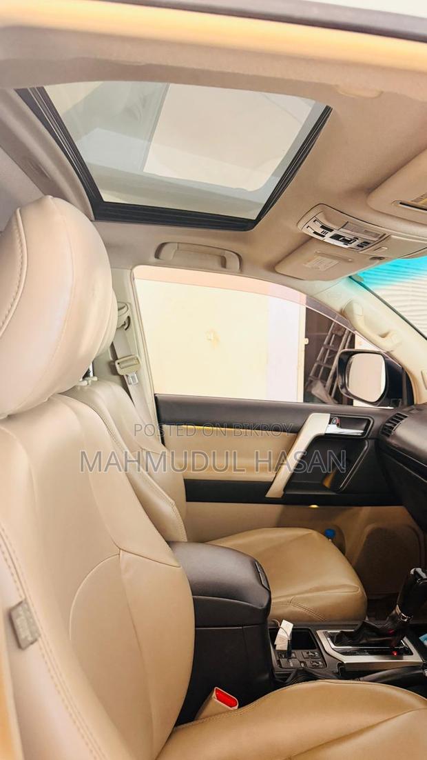 Toyota Land Cruiser Prado 2.7 I 2010 Pearl