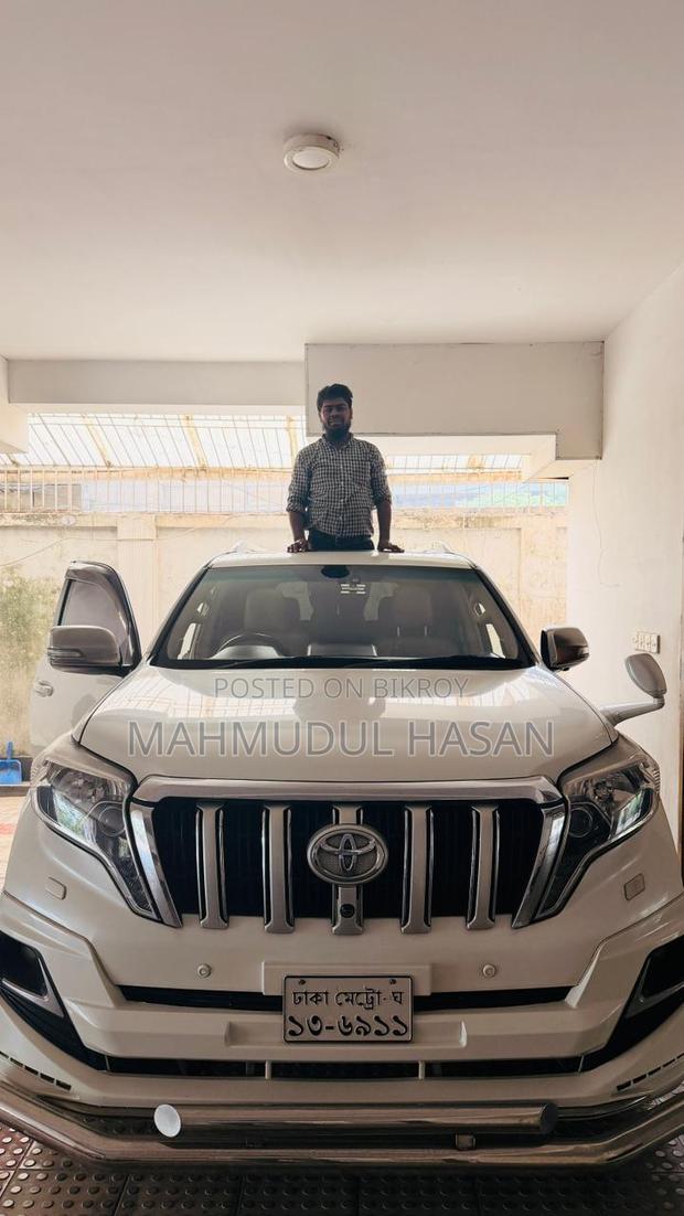 Toyota Land Cruiser Prado 2.7 I 2010 Pearl